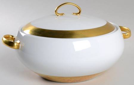 Anneau D'Or Round Covered Vegetable