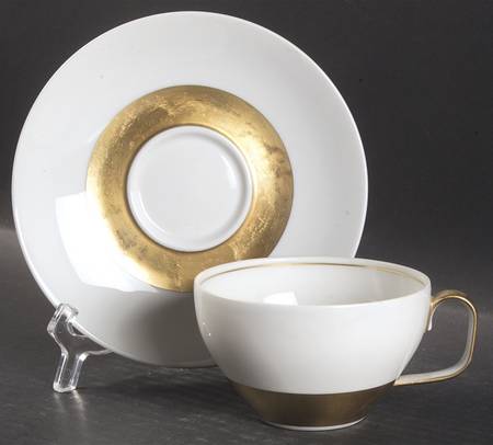 Anneau D'Or Flat Cup & Saucer Set