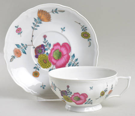 Anemones Breakfast Cup & Saucer Set