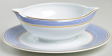 Crinoline Blue Gravy Boat with Attached Underplate