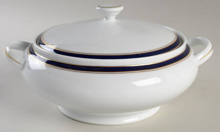 Diplomat Blue Round Covered Vegetable
