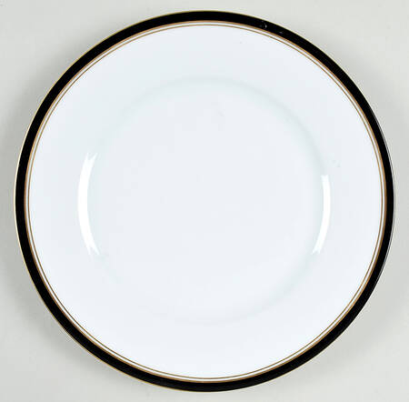 Diplomat Black Luncheon Plate