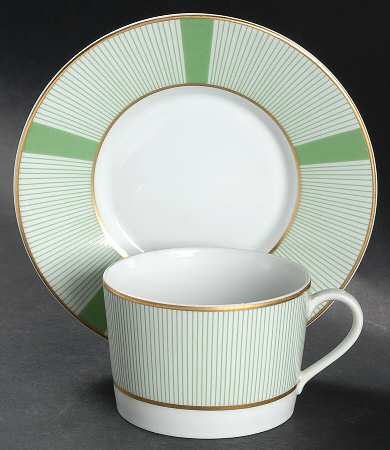 Emeraud Flat Cup & Saucer Set