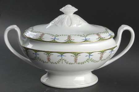 Festivites Directoire Tureen & Lid
