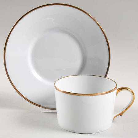 Fontainebleau Gold (White) Flat Cup & Saucer Set
