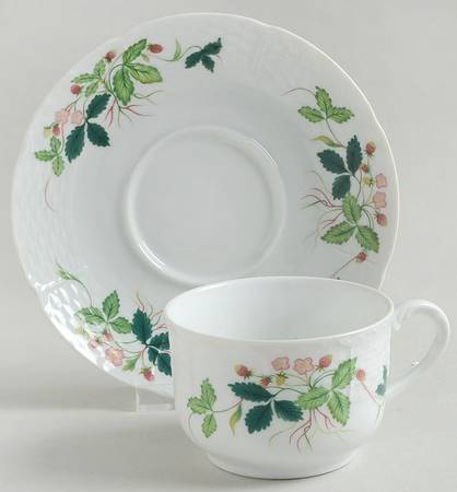 George Sand  Flat Cup & Saucer Set