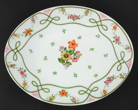 Guirlandes 10" Oval Serving Platter