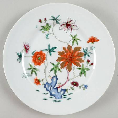 Hanoi (White Background) Luncheon Plate