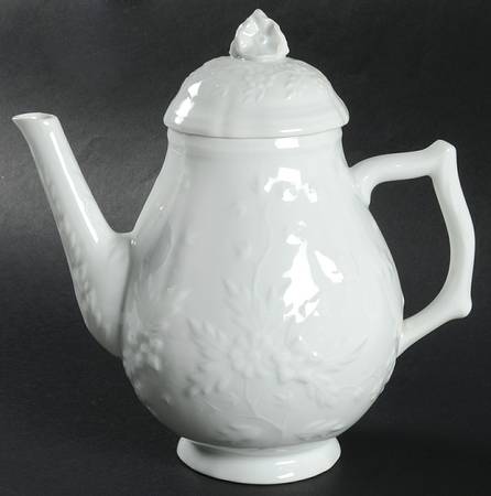 Hawthorn Coffee Pot & Lid