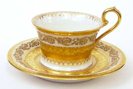 Imperiale Flat Cup & Saucer Set