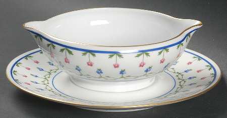 La Fayette Gravy Boat with Attached Underplate