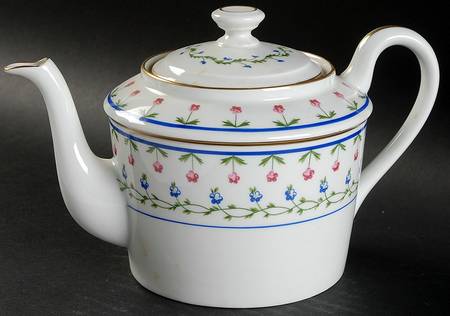 La Fayette Teapot & Lid