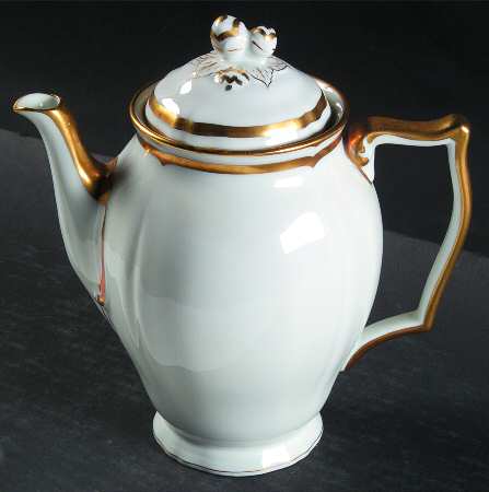 Marie Antoinette (Gold) Coffee Pot & Lid