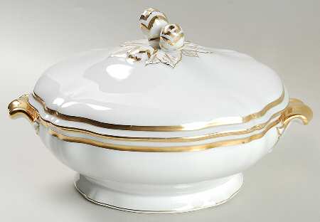 Marie Antoinette (Gold) Round Covered Vegetable