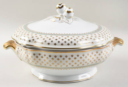 Malmaison Ivory Round Covered Vegetable