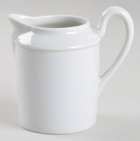 Marly-Menton Creamer