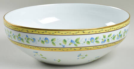 Morning Glory Spray 9" Salad Serving Bowl