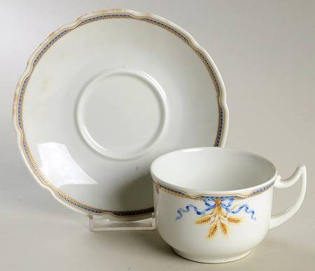 Moisson Flat Cup & Saucer Set