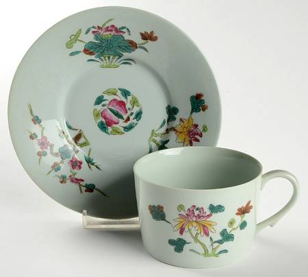 Nymphea Flat Cup & Saucer Set