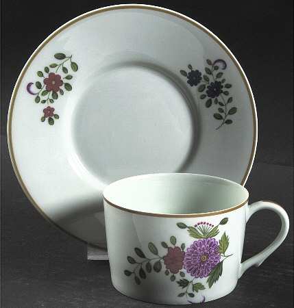 Panier Chinois White Flat Cup & Saucer Set