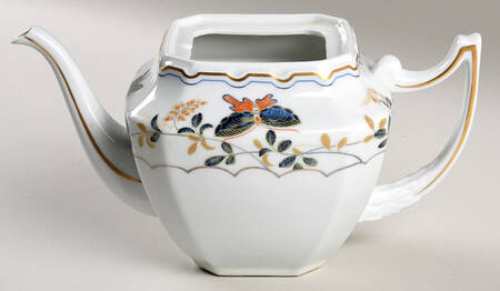 Papillons Teapot No Lid