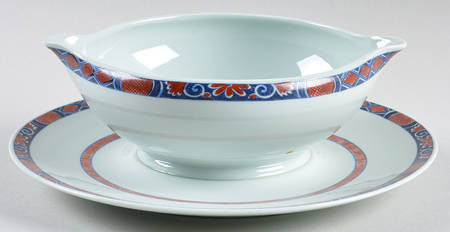 Rouen Celedon Gravy Boat with Attached Underplate