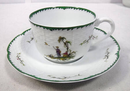 Si Kiang Flat Cup & Saucer Set