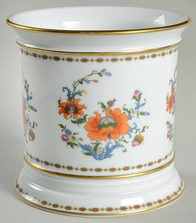 Vieux Chine (Empire, White) Medium Cachepot