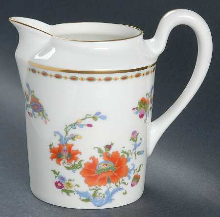 Vieux Chine (Empire, White) 16 Oz Pitcher