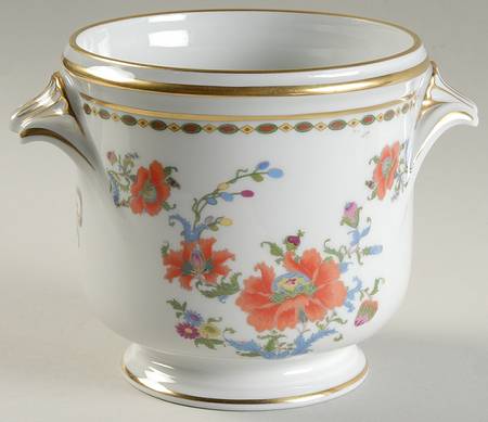 Vieux Chine (Empire, White) 4" Handled Cachepot
