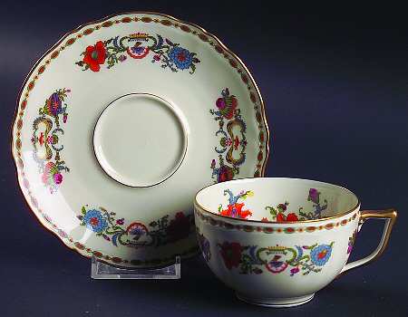 Vieux Chine (Chambord, Ivory) Footed Cup & Saucer Set