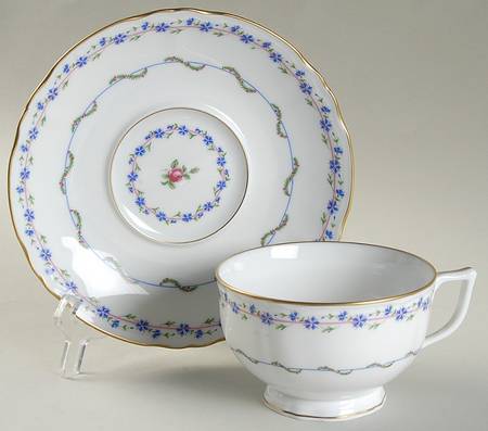 Vieux Sevres Footed Cup & Saucer Set