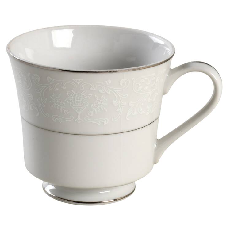 Queen's Lace Footed Cup
