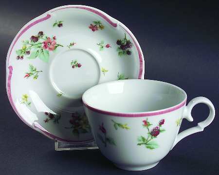 Alsace Flat Cup & Saucer Set