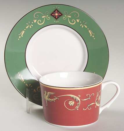 Griffon Flat Cup & Saucer Set
