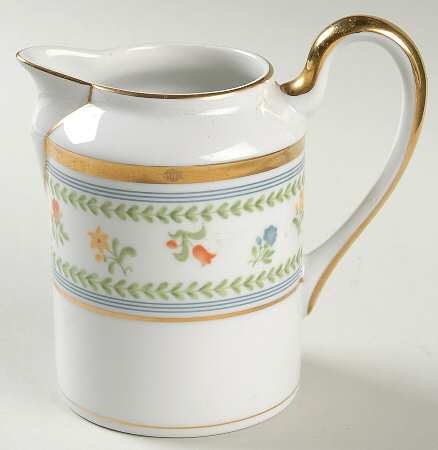 Millefleurs Creamer