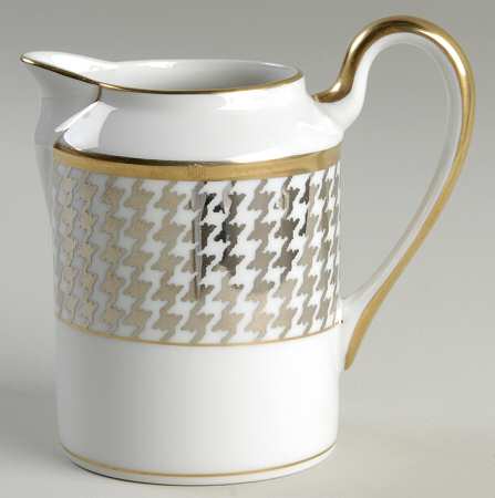 Pied De Poulet Platinum Creamer