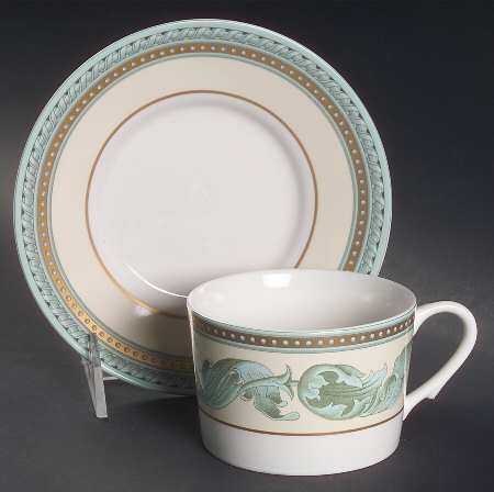 Trianon Flat Cup & Saucer Set