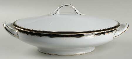Ambassade Black Oval Covered Vegetable