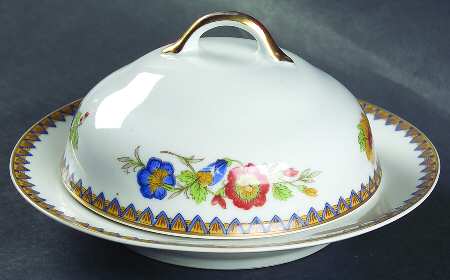 Amiens Round Covered Butter with Strainer