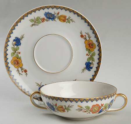 Amiens Footed Cream Soup Bowl & Saucer Set