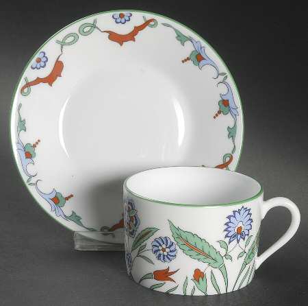 Art Persan Flat Cup & Saucer Set