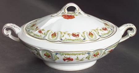 Chantoung Oval Covered Vegetable by Charles Field Haviland