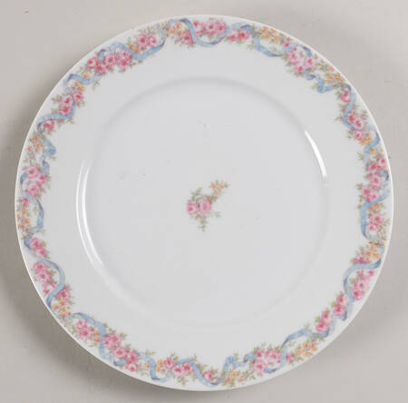CHF108 Luncheon Plate
