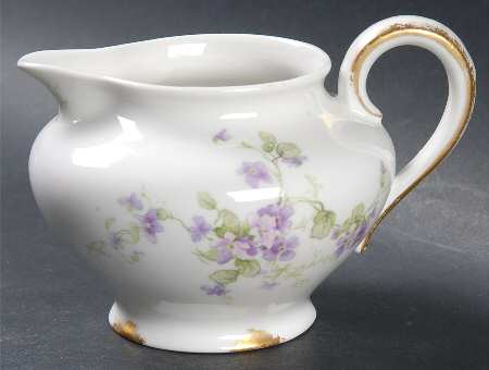 CHF130 Creamer