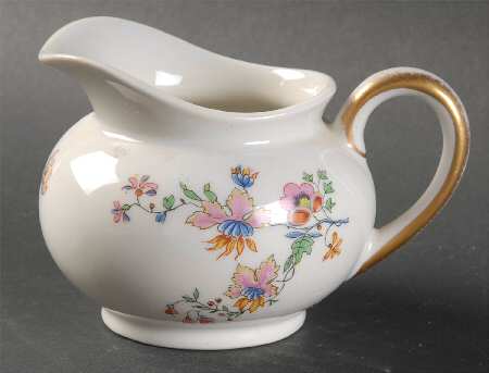 CHF189 Creamer