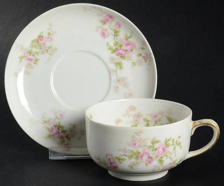 Head 82A Flat Cup & Saucer Set