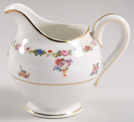 Riviera Creamer