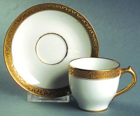 CHF274 Flat Demitasse Cup & Saucer Set