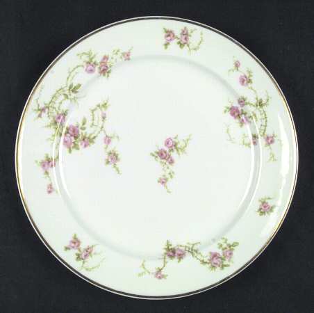 CHF29 Dinner Plate